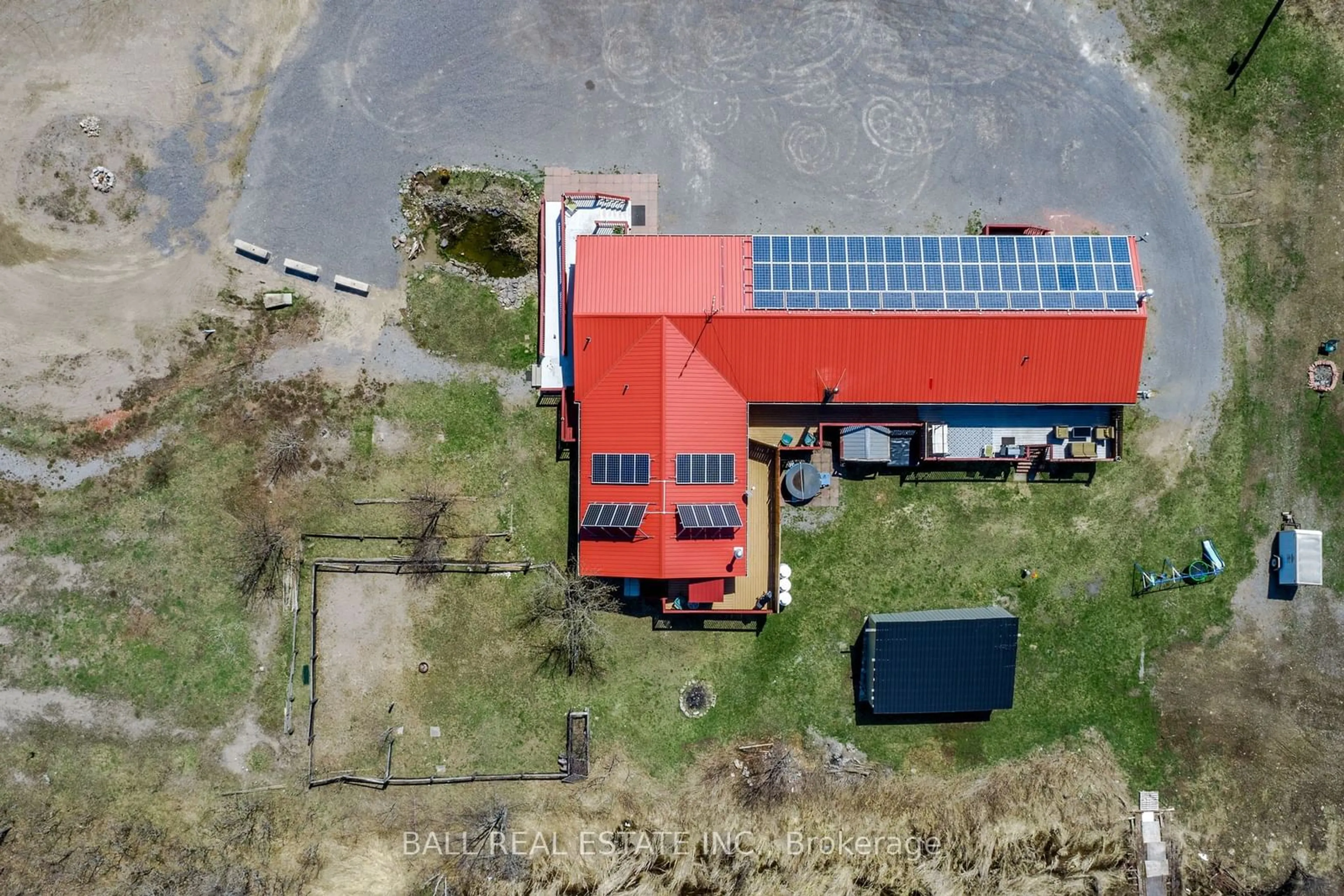 A pic from outside/outdoor area/front of a property/back of a property/a pic from drone, building for 5246 Highway 7, Havelock-Belmont-Methuen Ontario K0L 1Z0