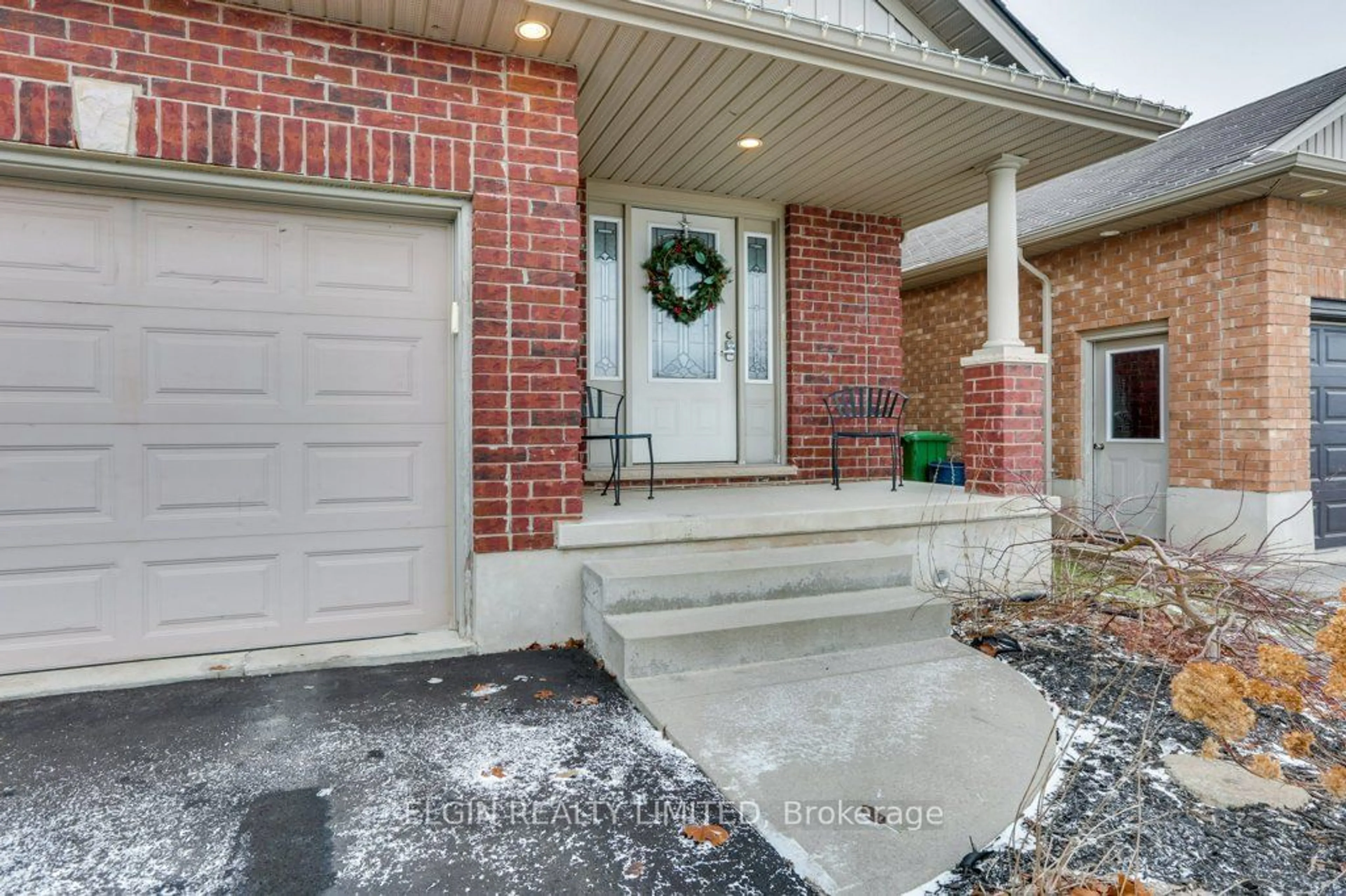 Home with brick exterior material, street for 23 Hagerman Cres, St. Thomas Ontario N5R 6M2