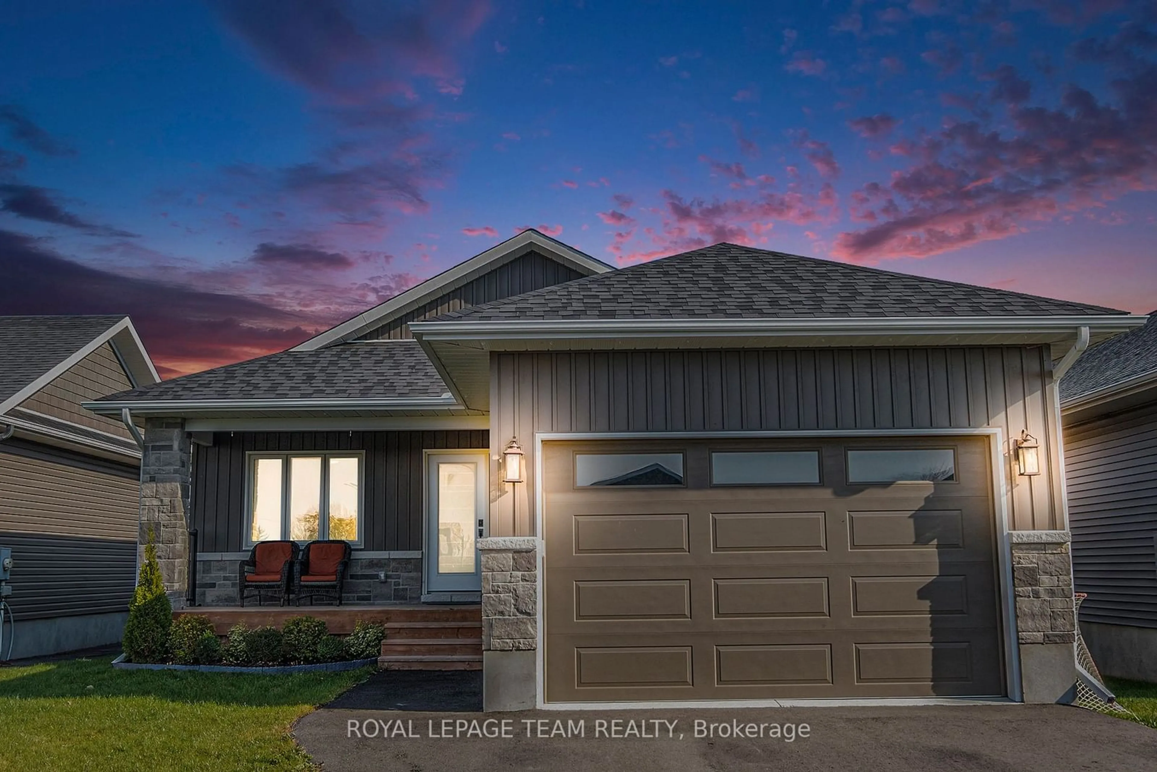 Home with vinyl exterior material, street for 109 JAMES St, North Dundas Ontario K0C 2K0