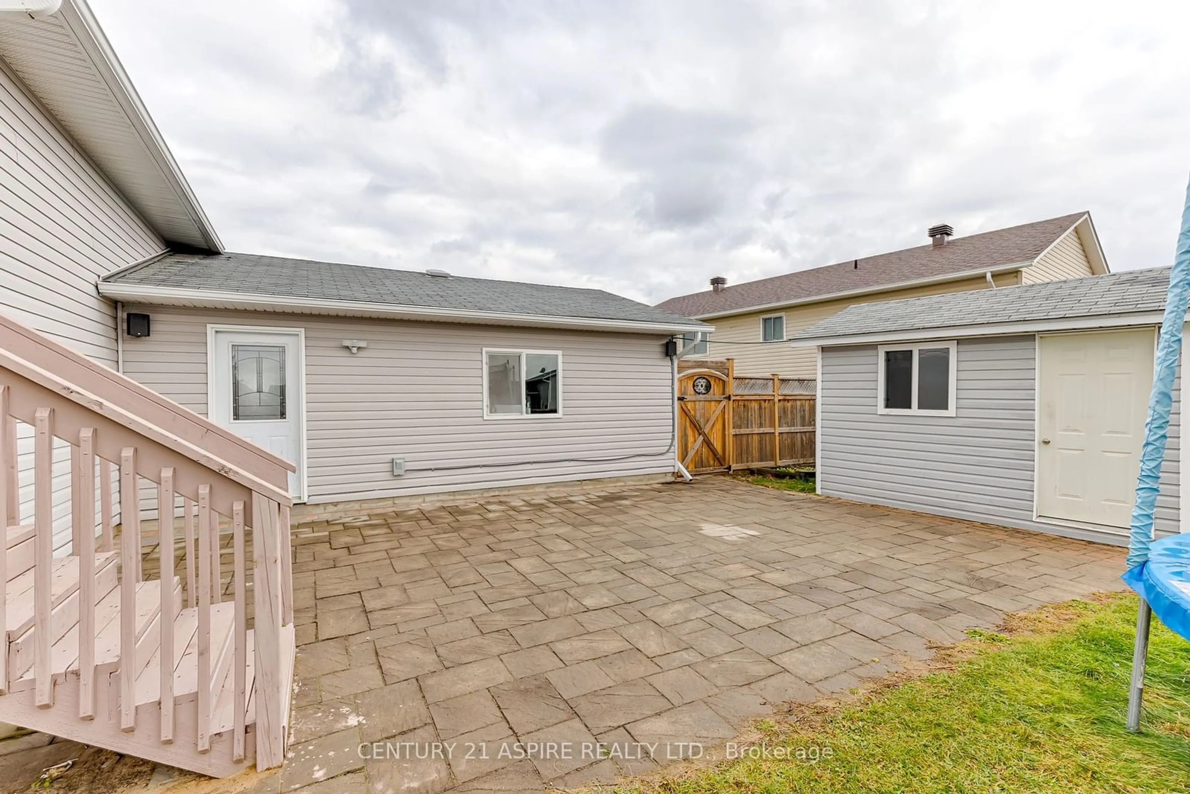 Patio, street for 4 Morning Star St, Petawawa Ontario K8H 0A1