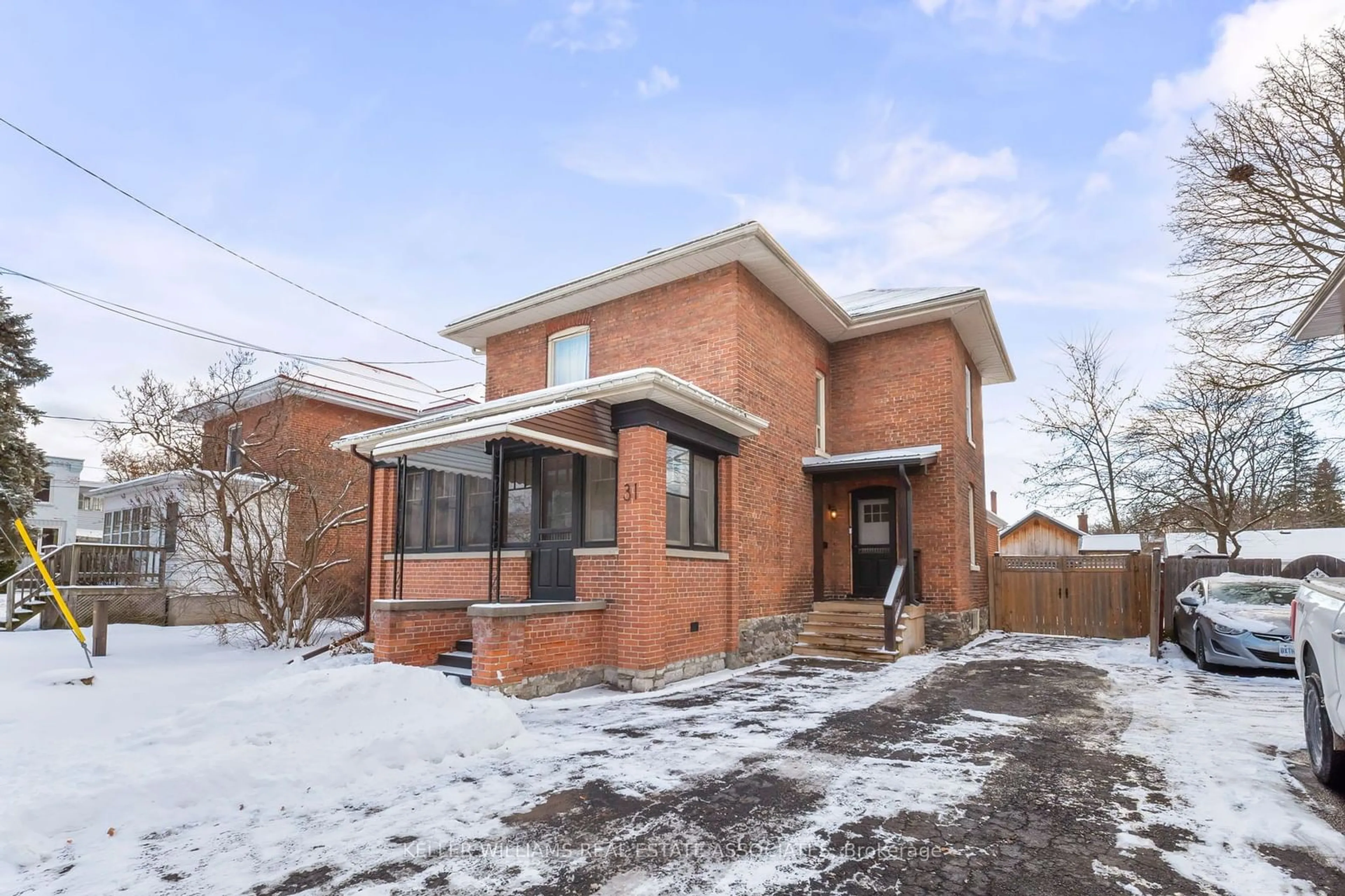 Home with brick exterior material, street for 31 Sussex St, Kawartha Lakes Ontario K9V 3E7