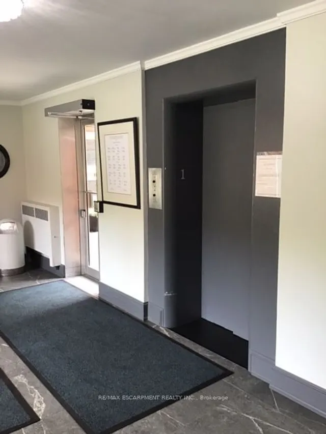 Additional property image - 9 Grant Blvd Unit 105