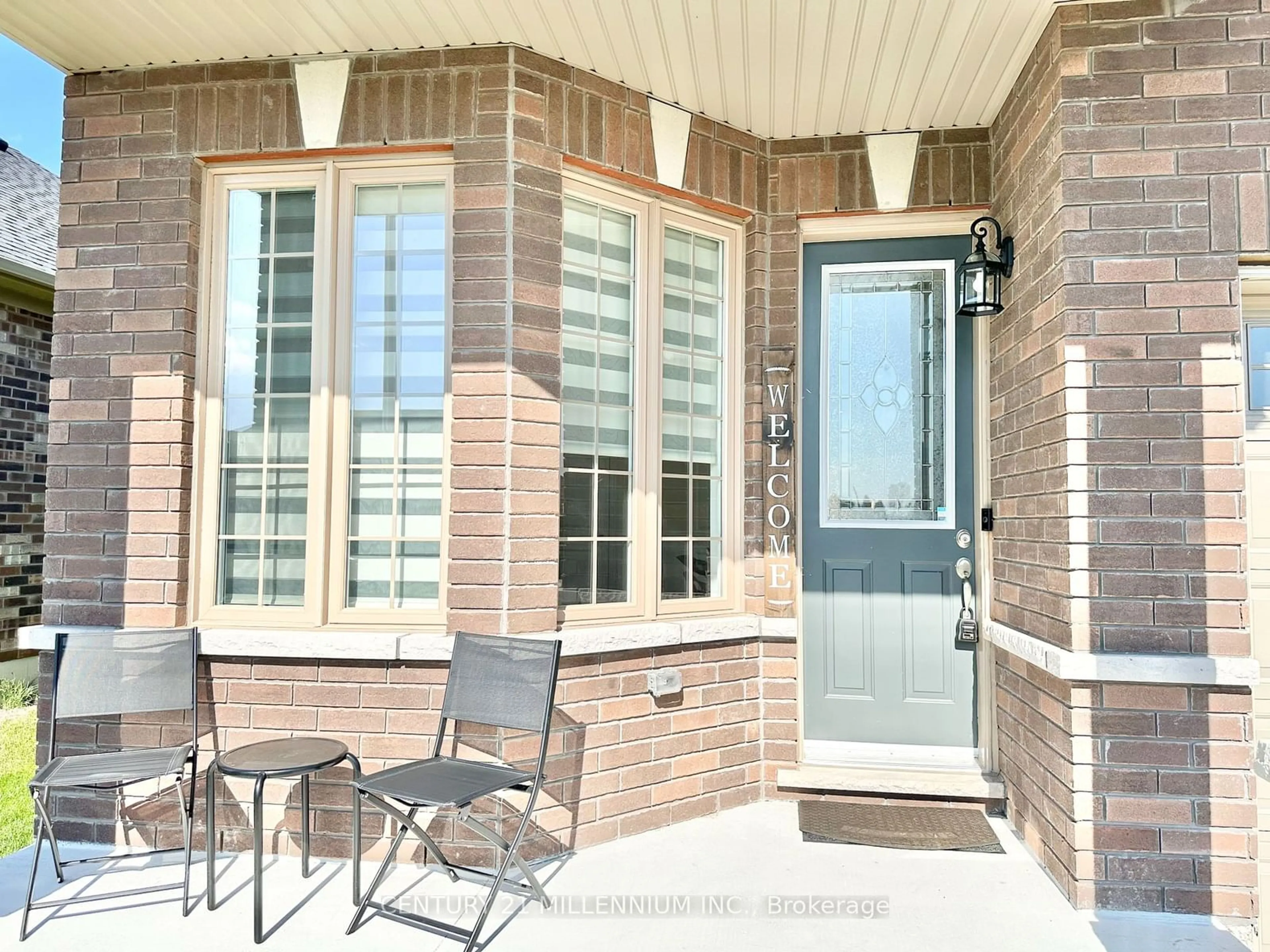 Home with brick exterior material, unknown for 50 Seaton Cres, Tillsonburg Ontario N4G 0J7