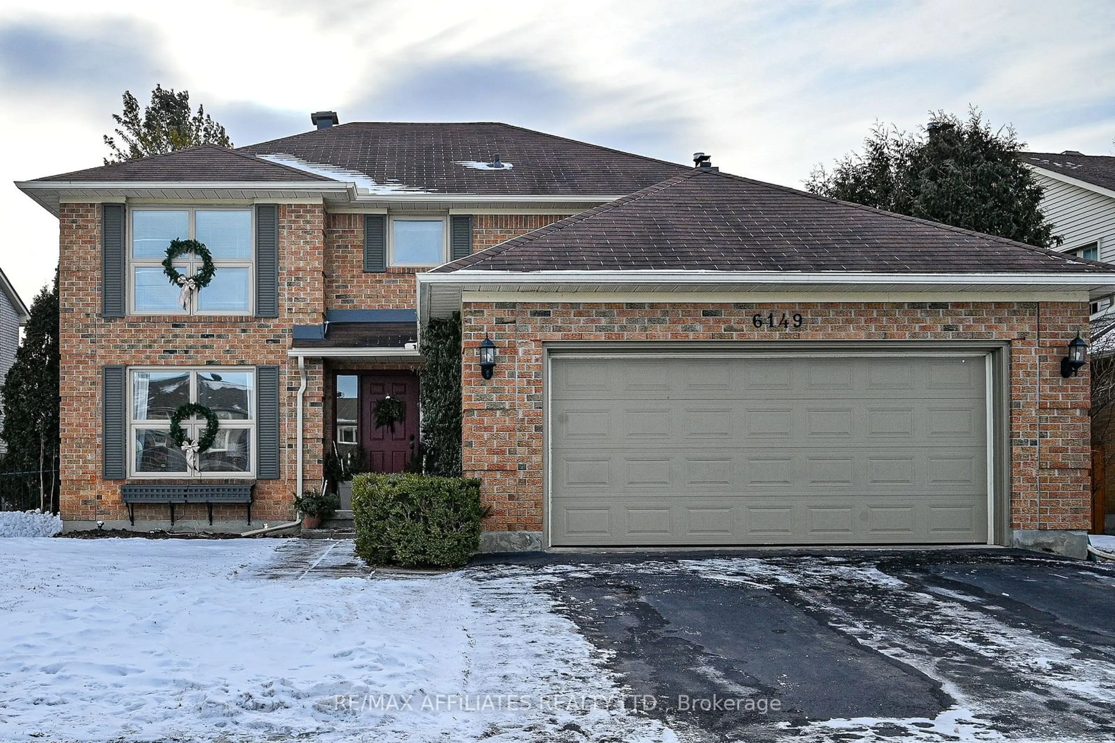 Home with brick exterior material, street for 6149 Voyageur Dr, Orleans - Convent Glen and Area Ontario K1C 2X5