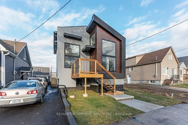 Additional property image - 209 Grenfell St