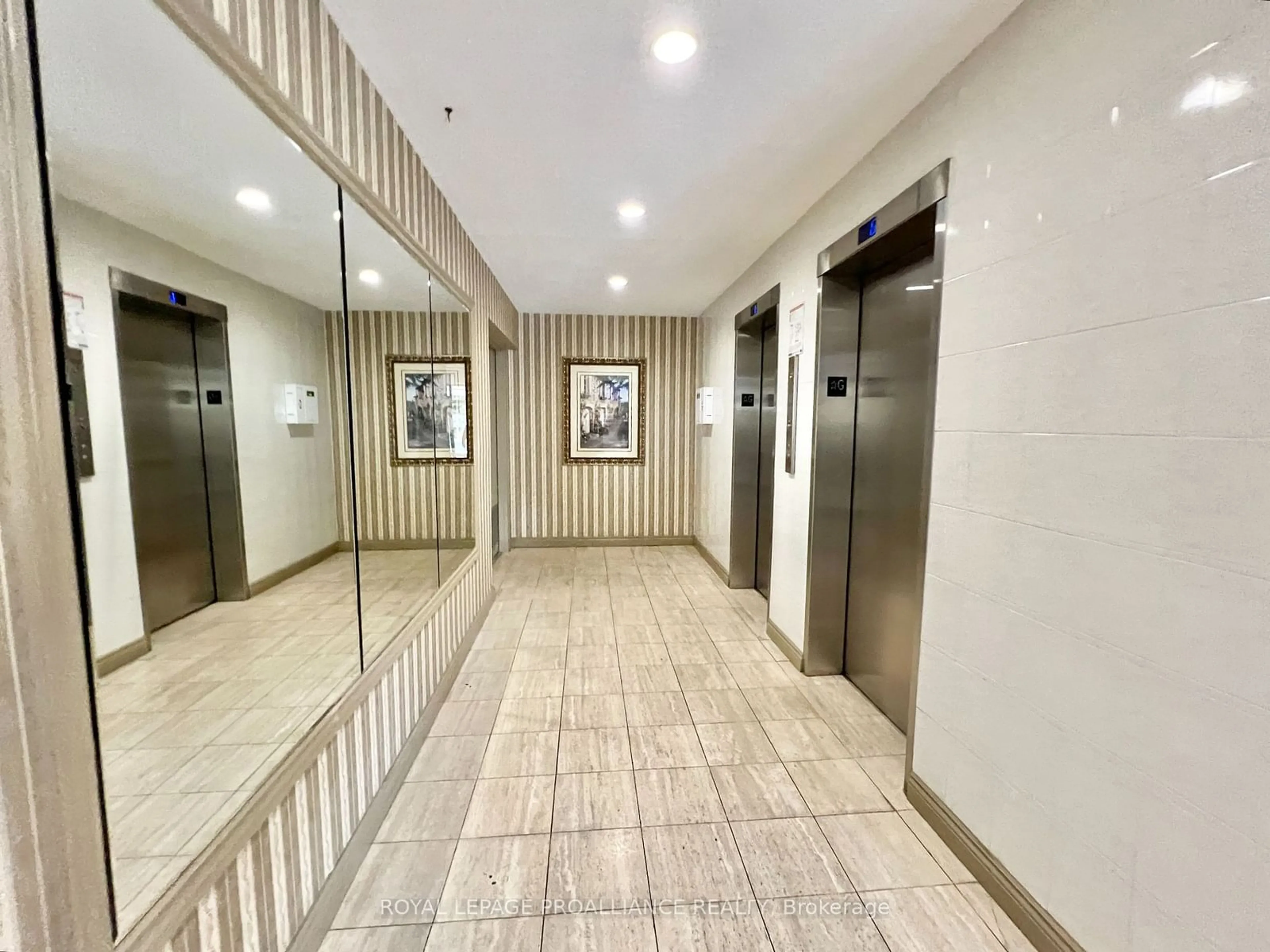 Indoor foyer for 350 Front St #406, Belleville Ontario K8N 5M5