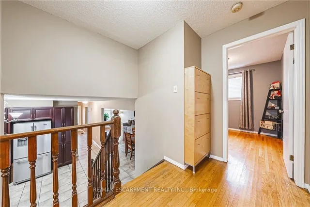 Additional property image - 153 Ravenbury Dr