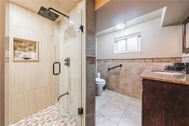 Additional property image - 153 Ravenbury Dr