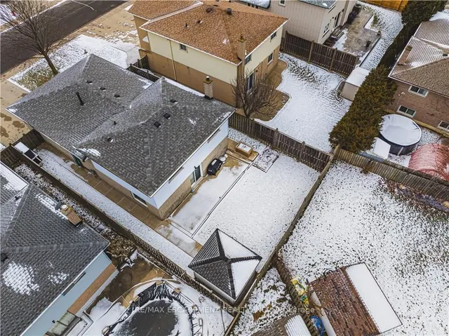 Additional property image - 153 Ravenbury Dr