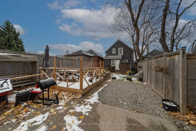Additional property image - 96 Province St