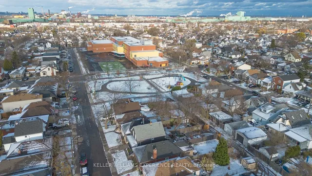 Additional property image - 96 Province St