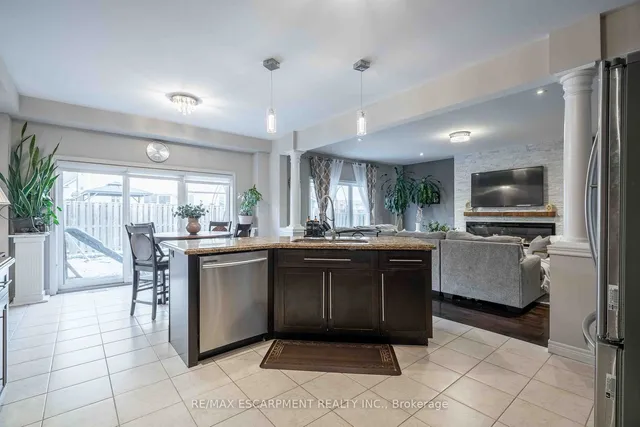 Additional property image - 16 Kinsman Dr
