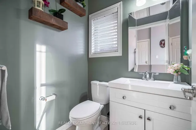 Additional property image - 16 Kinsman Dr