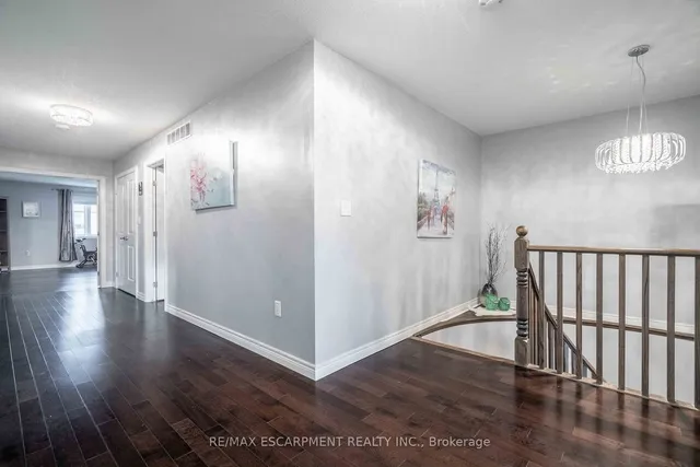 Additional property image - 16 Kinsman Dr