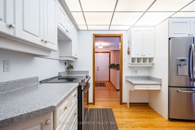Additional property image - 802 Millgrove Sdrd