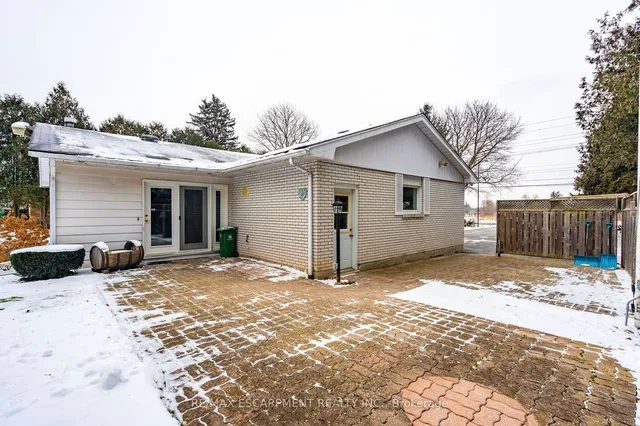 Additional property image - 802 Millgrove Sdrd