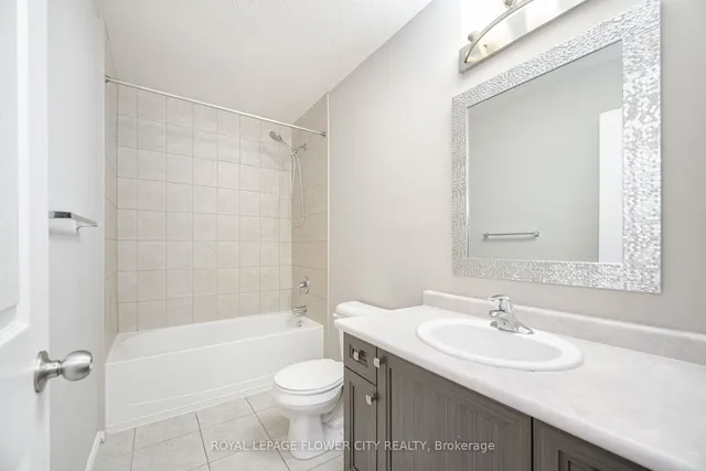 Additional property image - 185 Maitland St