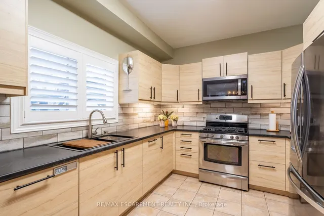 Additional property image - 81 Segwun Rd