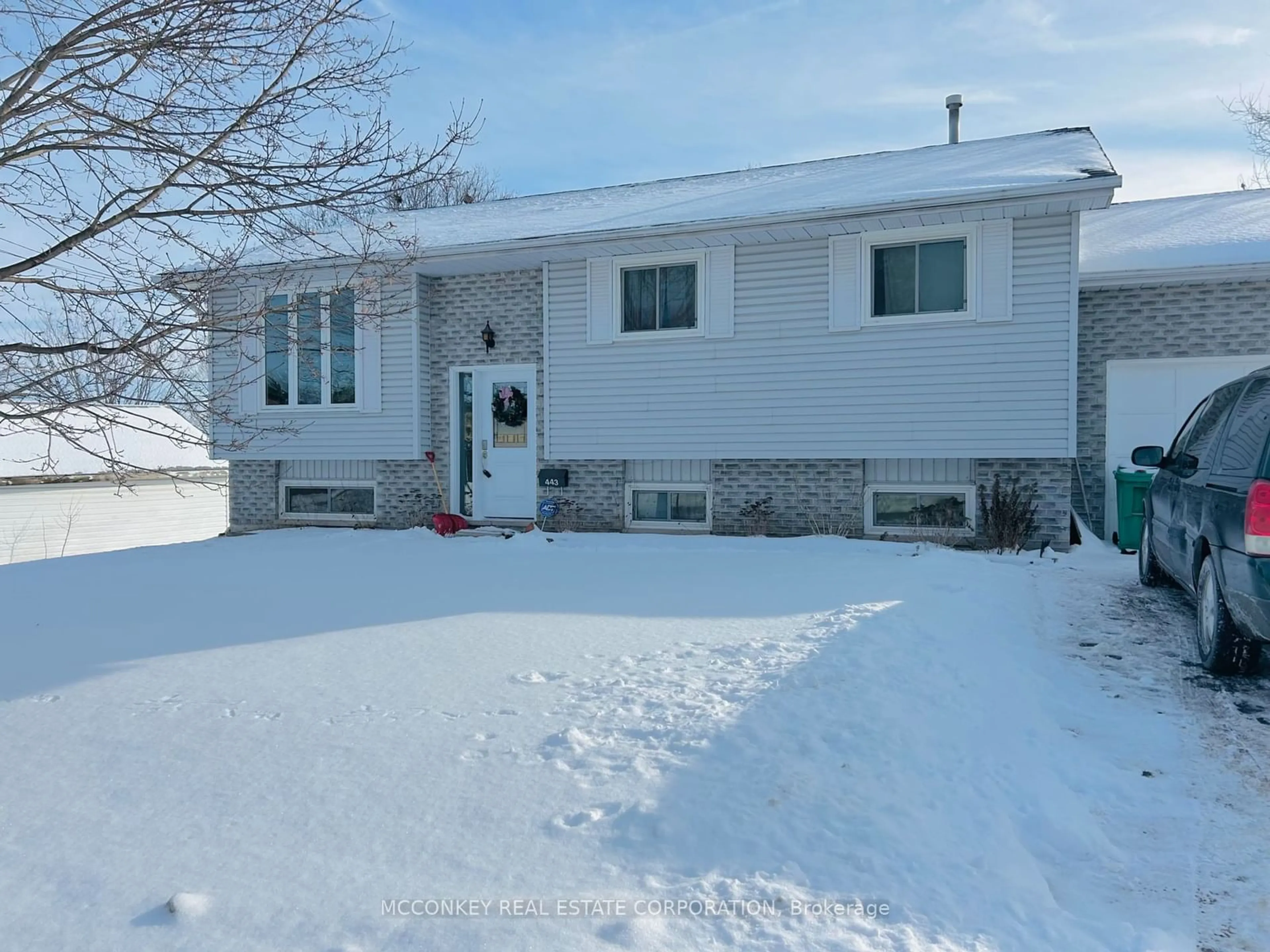 Home with vinyl exterior material, street for 443 HIGHLAND Rd, Peterborough Ontario K9H 5J8