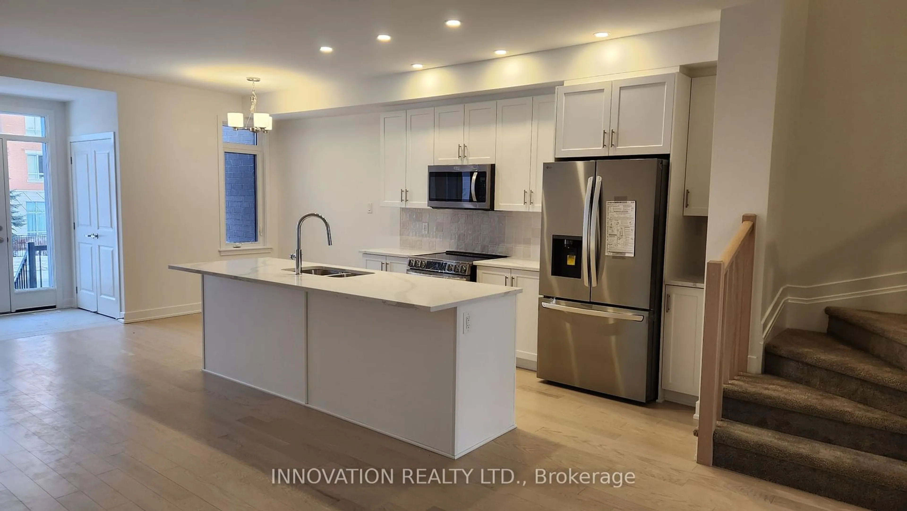 Open concept kitchen, unknown for 815 ANCIANO Cres, Kanata Ontario K2S 2R7