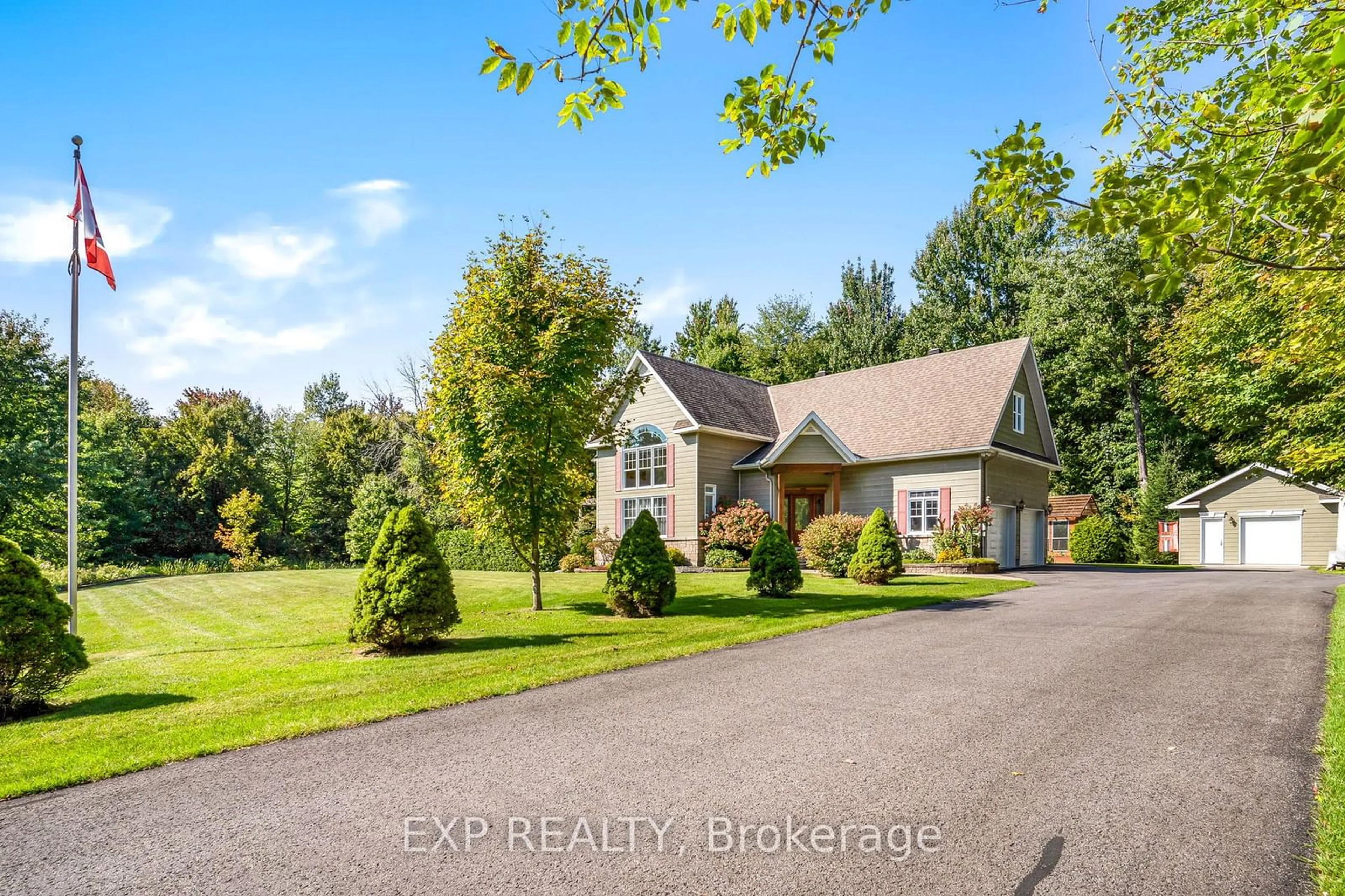 A pic from outside/outdoor area/front of a property/back of a property/a pic from drone, unknown for 701 Fox Run Rd, Champlain Ontario K6A 0G7