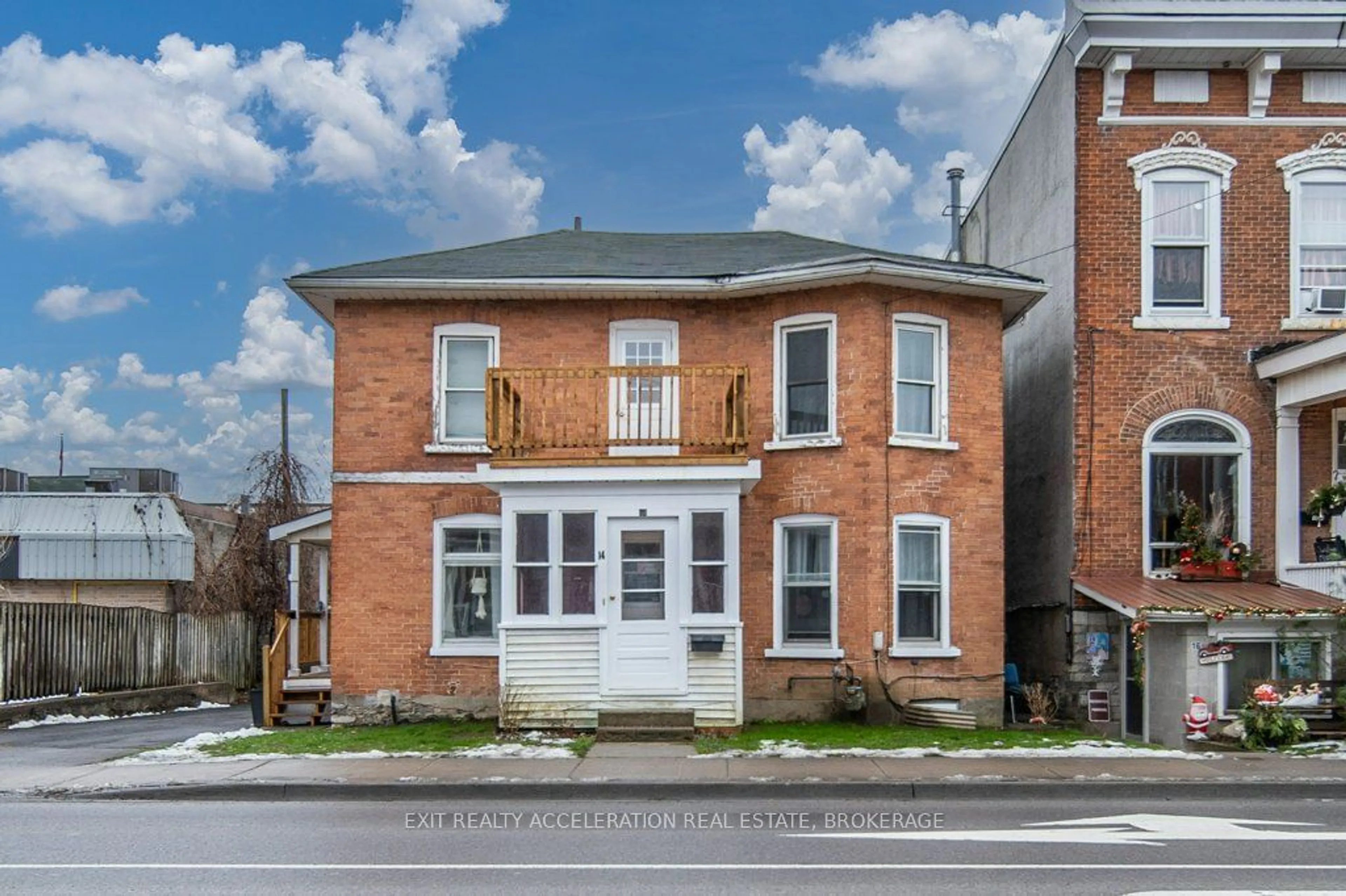 Home with brick exterior material, building for 14 Bridge St, Greater Napanee Ontario K7R 2C3