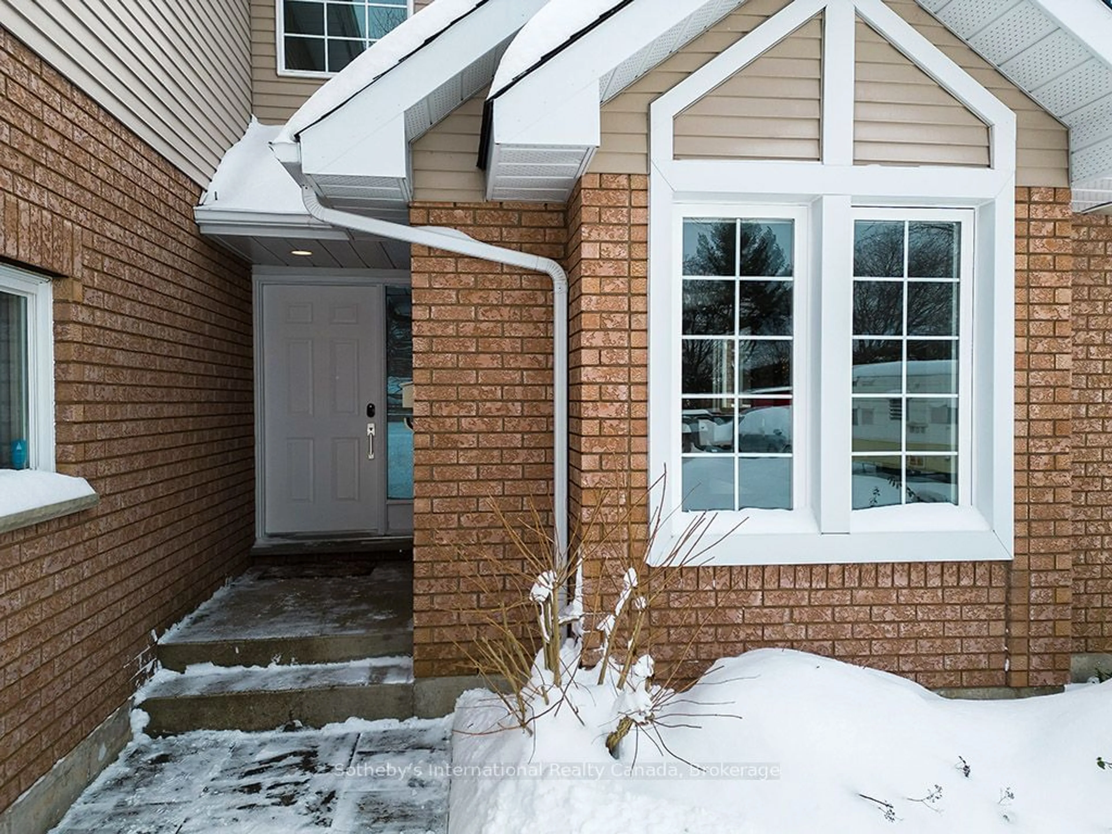 Home with brick exterior material, street for 365 Kramer Crt, Georgian Bluffs Ontario N4K 6M3