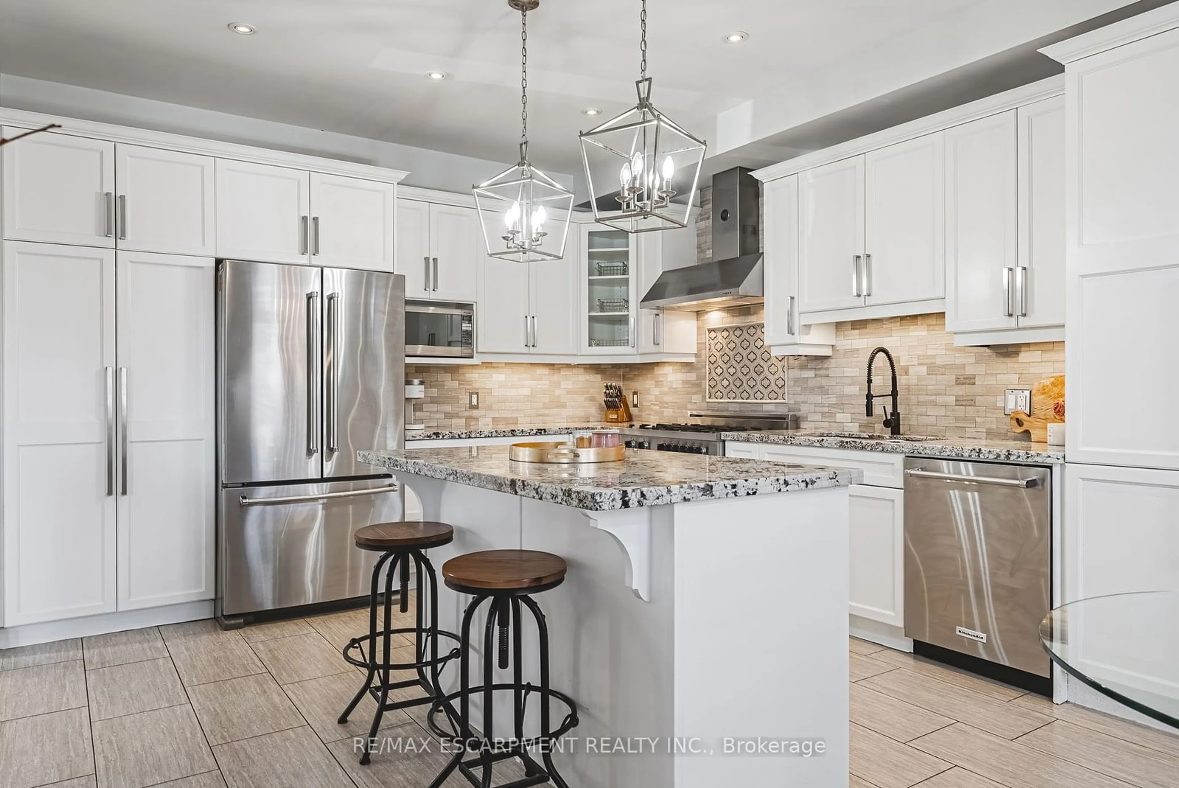 Contemporary kitchen, ceramic/tile floor for 97 Chartwell Circ, Hamilton Ontario L9A 0L4