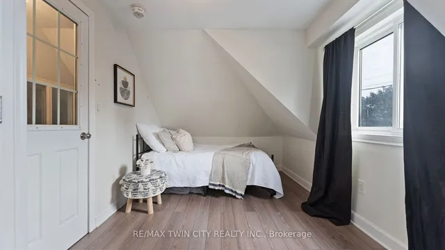 Additional property image - 157 Weir St