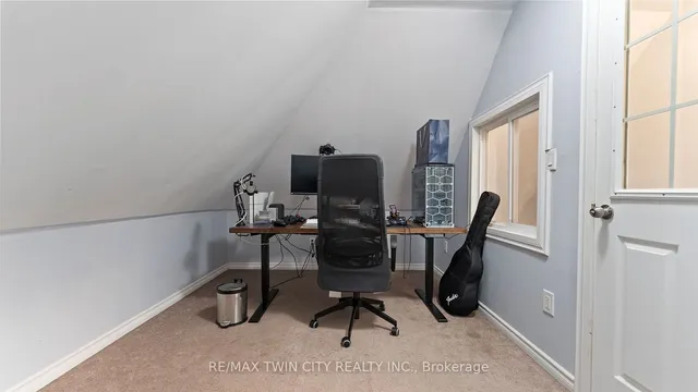 Additional property image - 157 Weir St