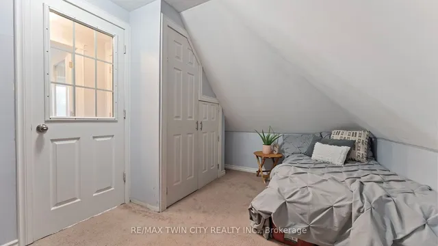 Additional property image - 157 Weir St