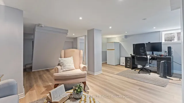 Additional property image - 157 Weir St