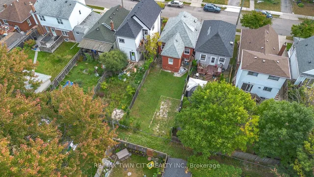 Additional property image - 157 Weir St