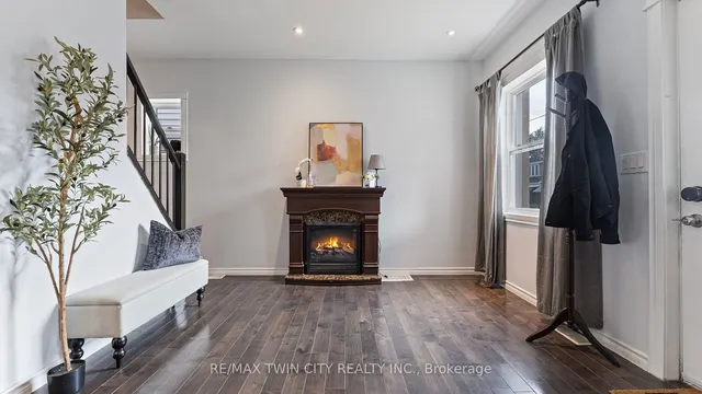 Additional property image - 157 Weir St
