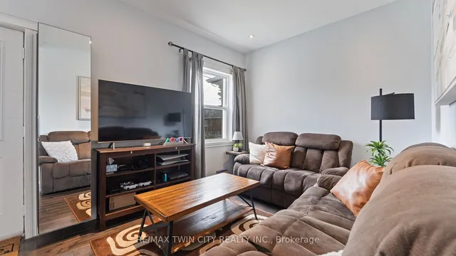 Additional property image - 157 Weir St