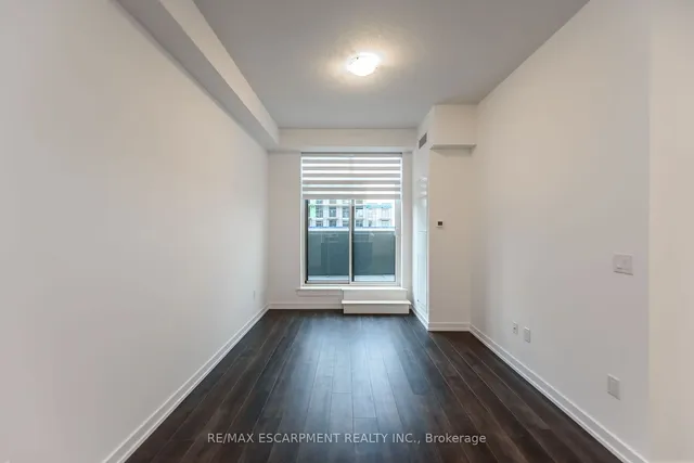 Additional property image - 450 Dundas St Unit 518