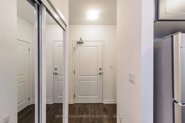 Additional property image - 450 Dundas St Unit 518