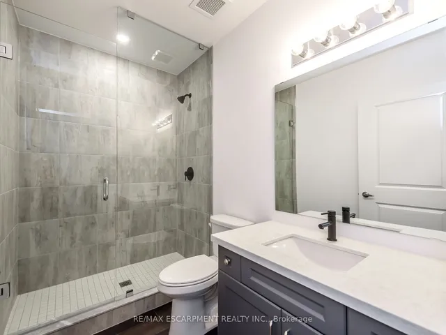 Additional property image - 450 Dundas St Unit 518