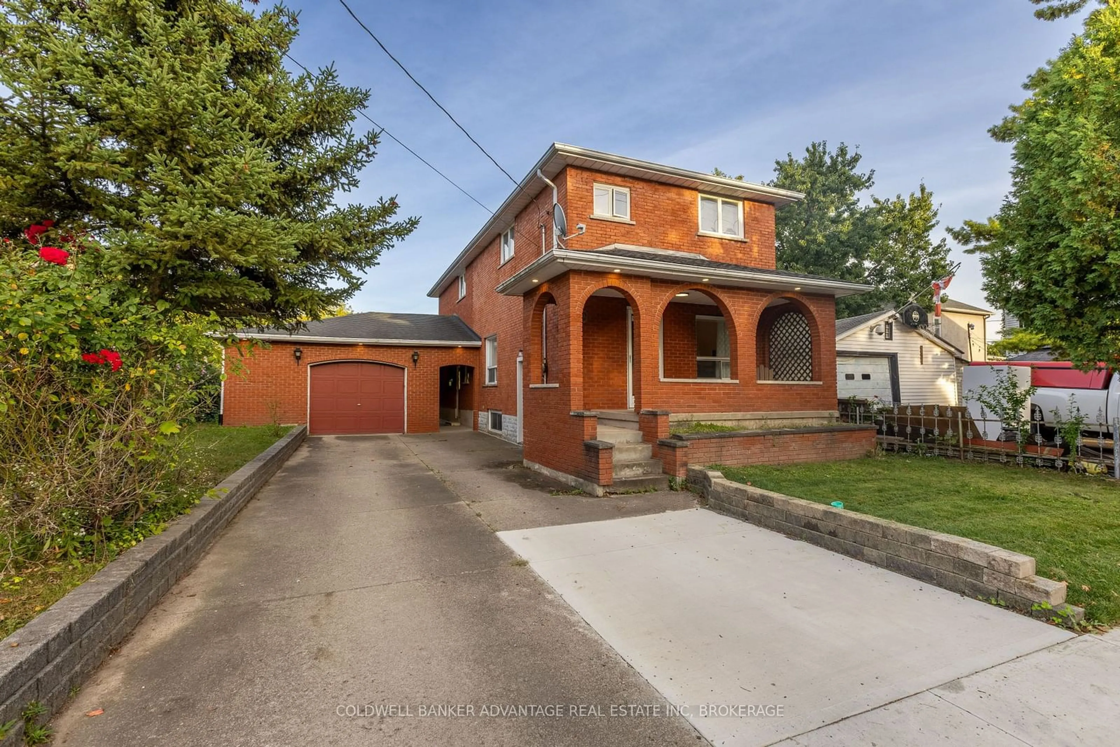 Home with brick exterior material, street for 110 Garner Ave, Welland Ontario L3B 2X9