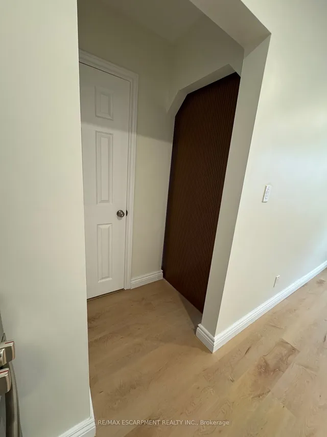 Additional property image - 1759 King St Unit 15