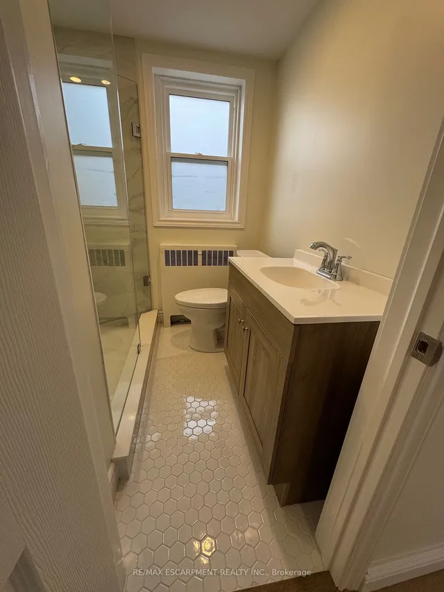 Additional property image - 1759 King St Unit 15