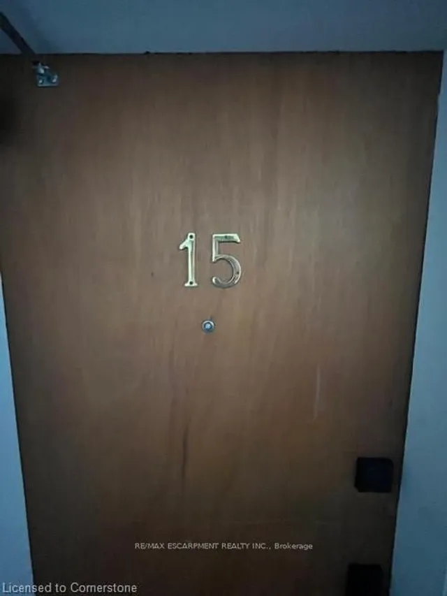Additional property image - 1759 King St Unit 15