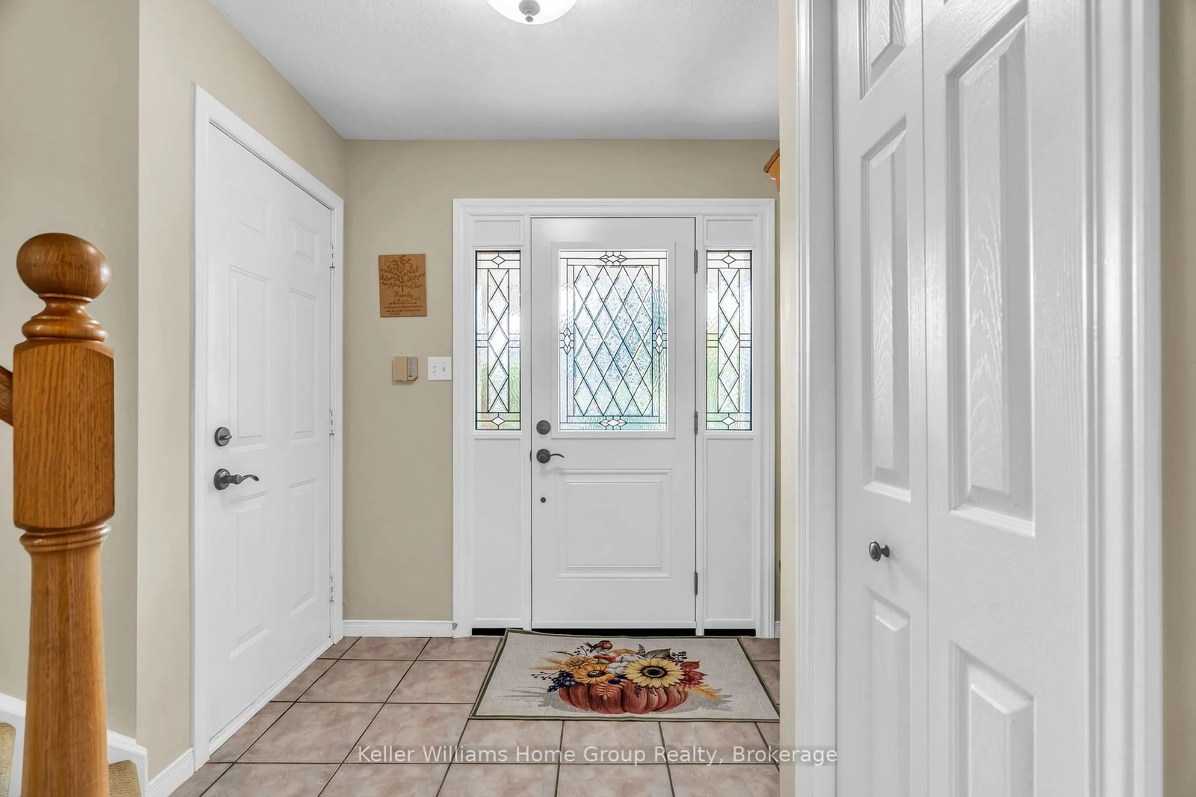 Indoor entryway for 64 GAW Cres, Guelph Ontario N1L 1H9