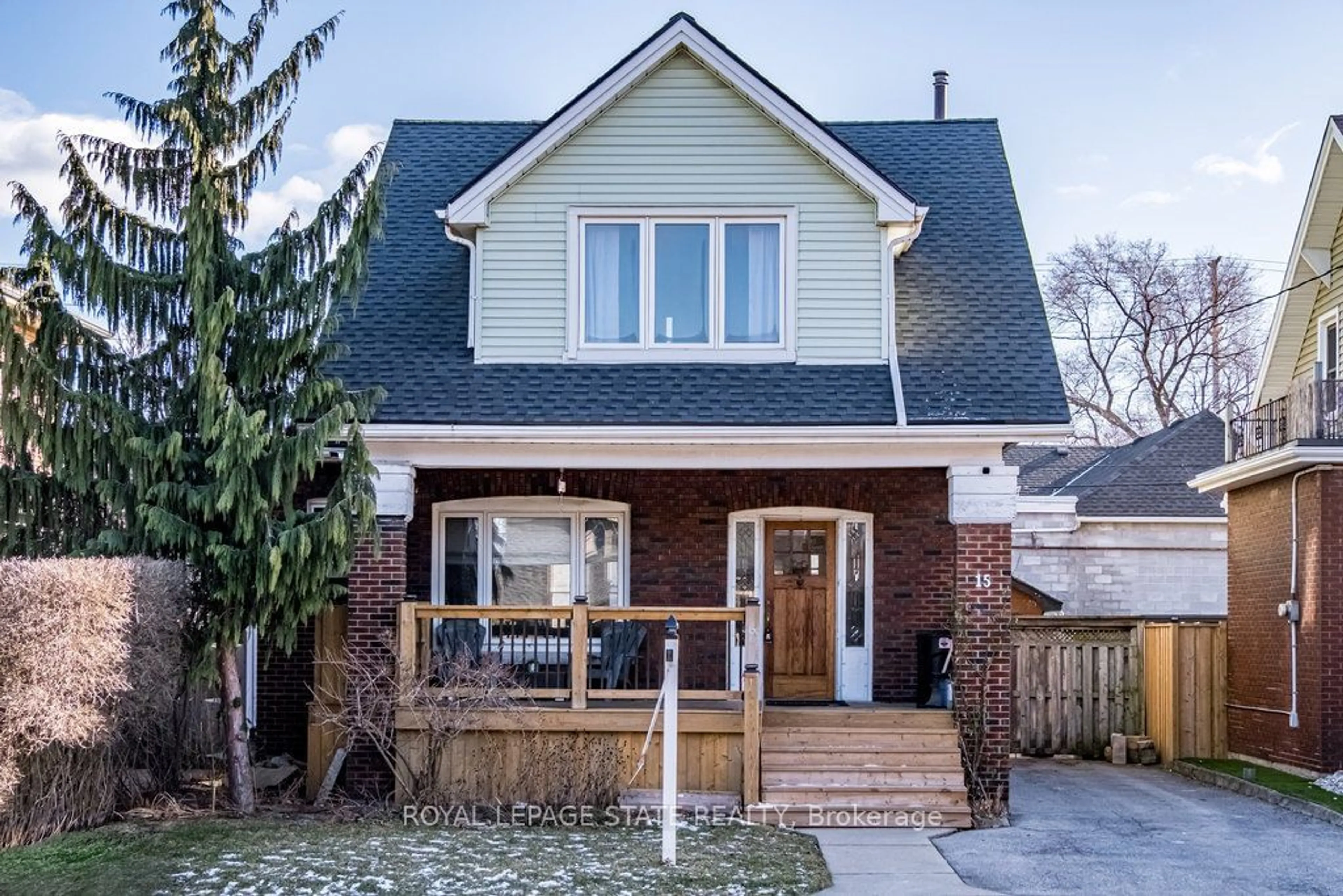 Home with brick exterior material, street for 15 Connaught Ave, Hamilton Ontario L8M 3C3