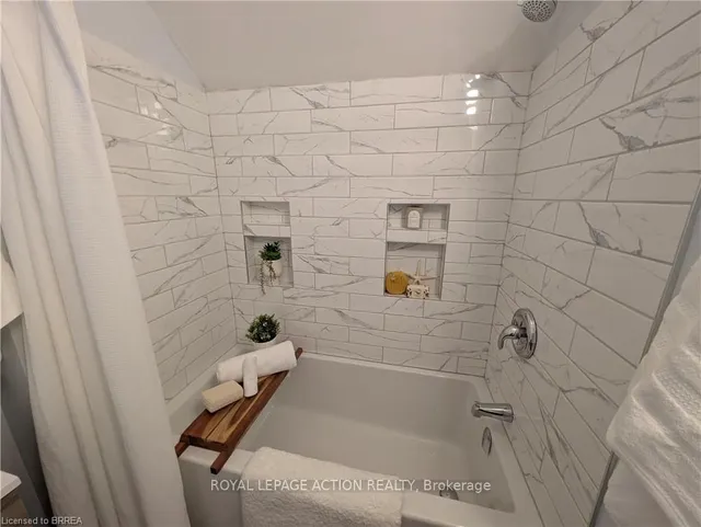 Additional property image - 52 Dalkeith Ave