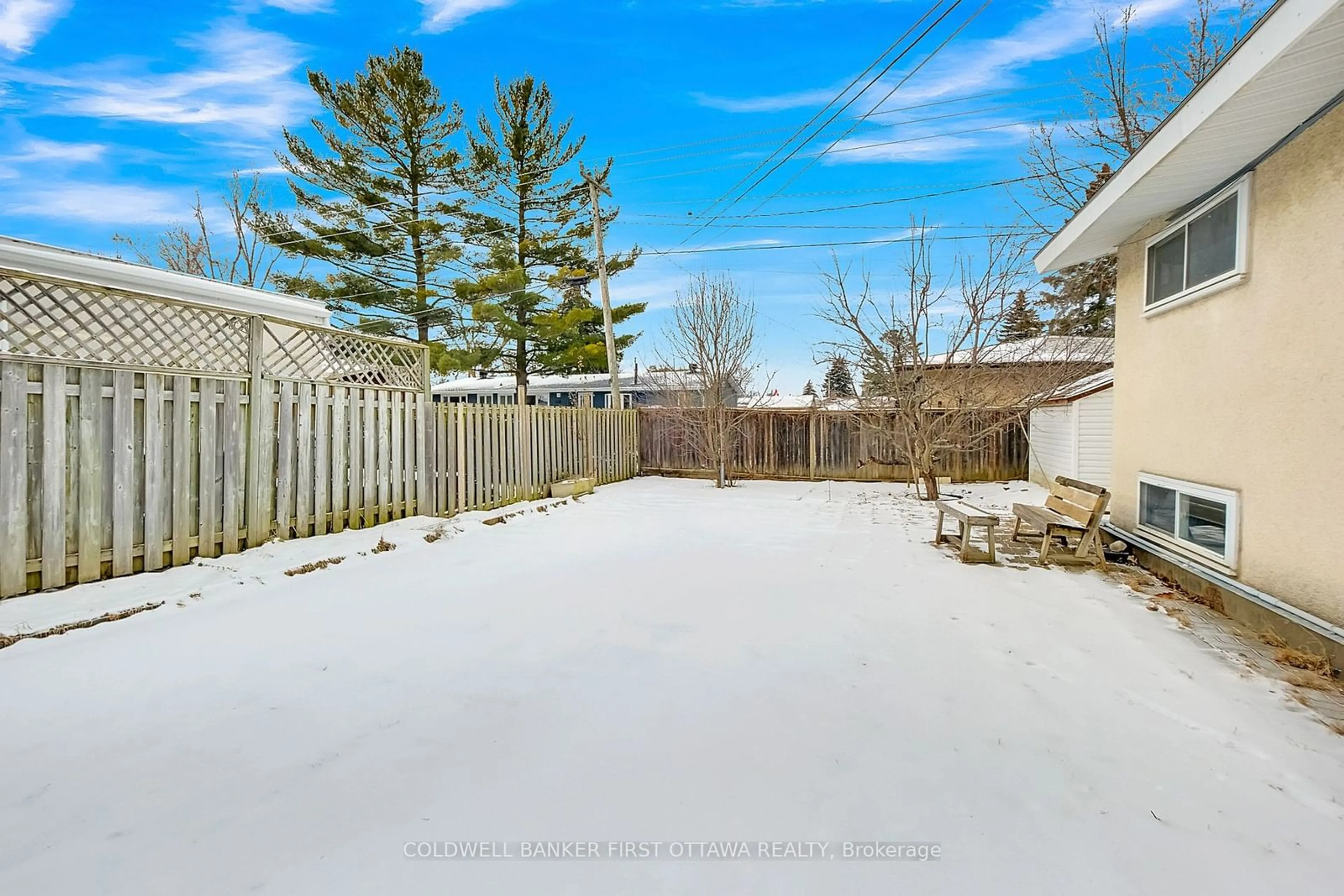 Patio, unknown for 1197 Deer Park Rd, Cityview - Parkwoods Hills - Rideau Shore Ontario K2E 6H5