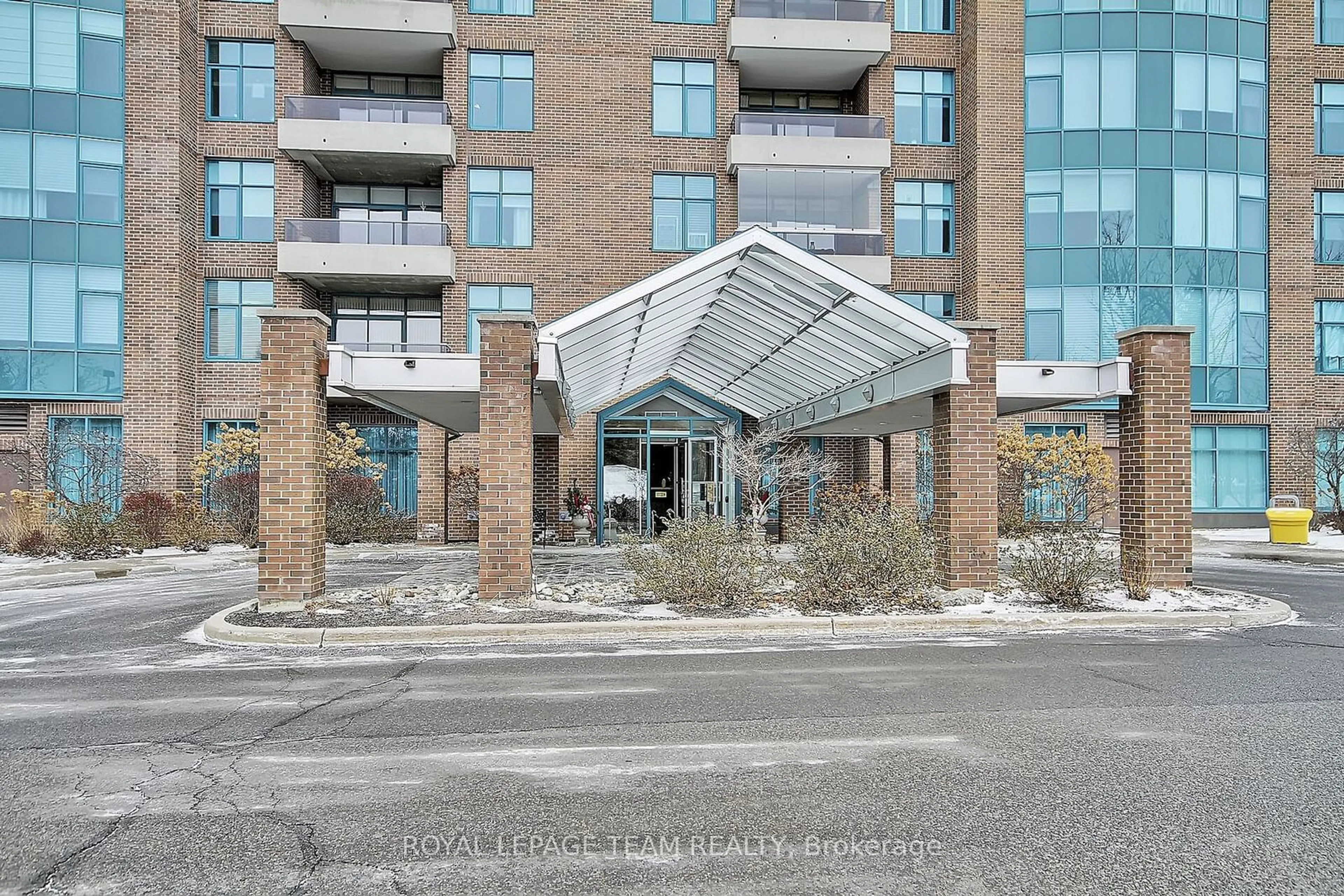 Indoor foyer for 3580 Rivergate Way #1201, Hunt Club - Windsor Park Village and Area Ontario K1V 1V5