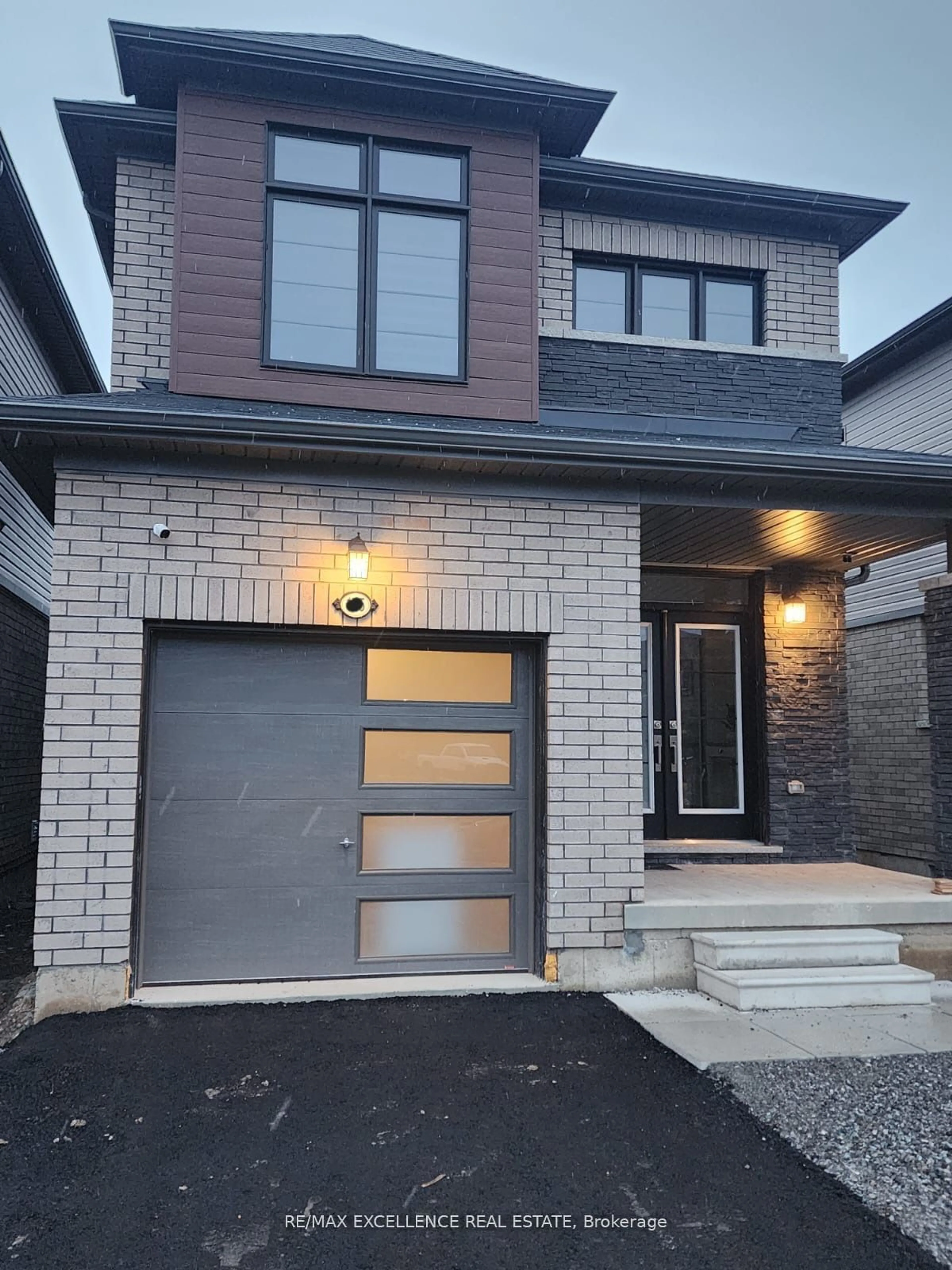 Home with brick exterior material, street for 175 Vanilla Tr, Thorold Ontario L2E 6S4