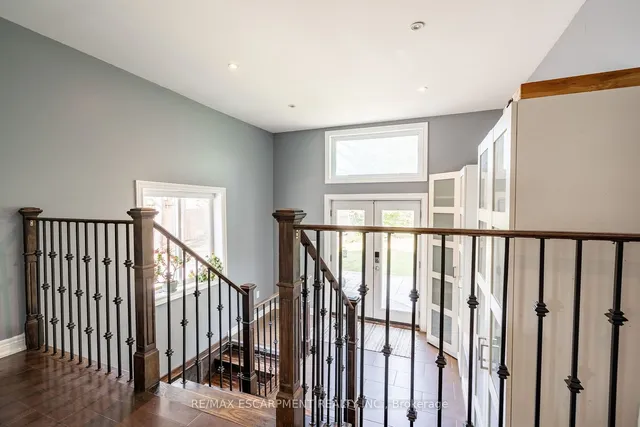 Additional property image - 534 Evans Rd