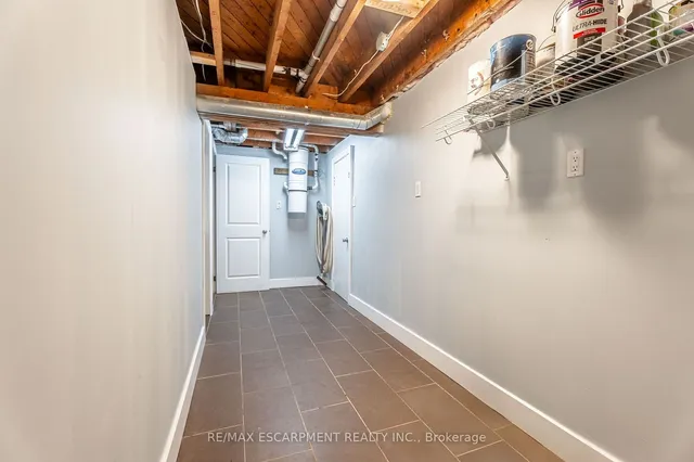 Additional property image - 534 Evans Rd